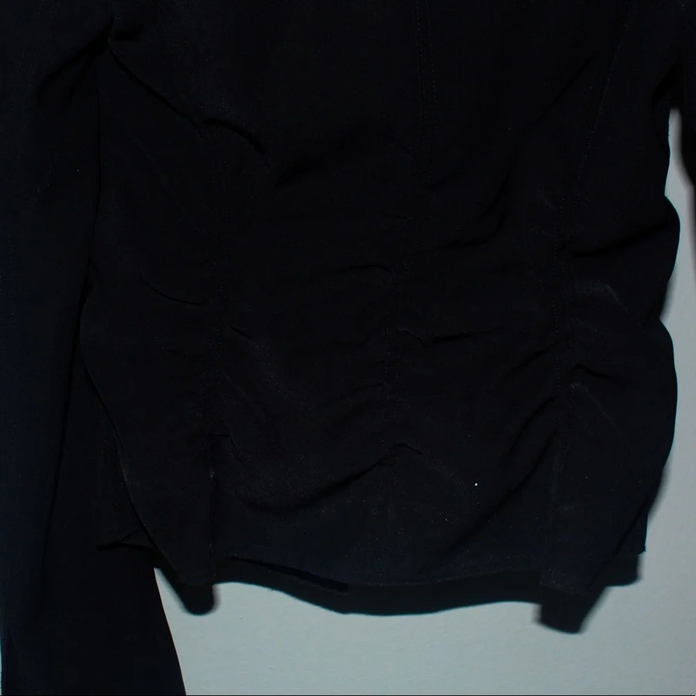 Must Go‼️ Brand New Zara Ruched Fitted Blazer. Read Description 👇 - Picture 5 of 12